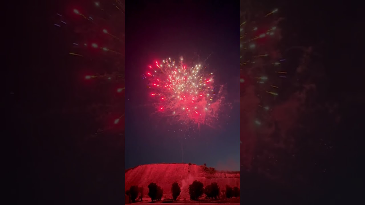 HF2022 30mm 19 shots cake Fireworks