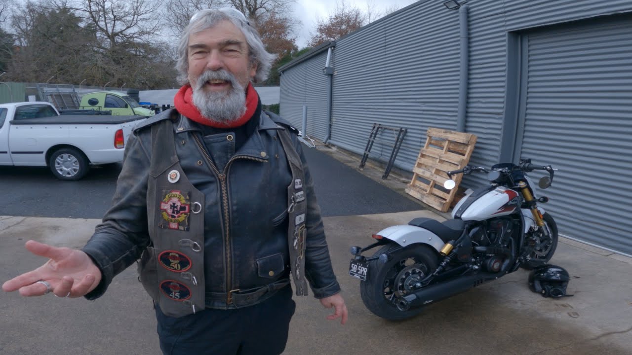 Graeme Rides the New Scout 101!