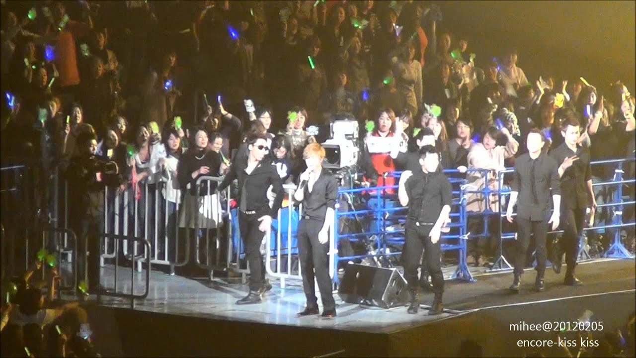 Kim Hyun Joong 20120205 Yokohama premium live encore kiss kiss.wmv