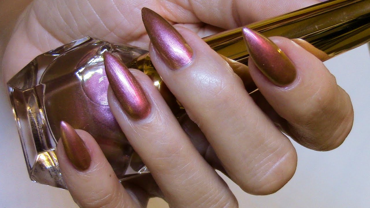 First impression & review - Christian Louboutin Scarabee polish