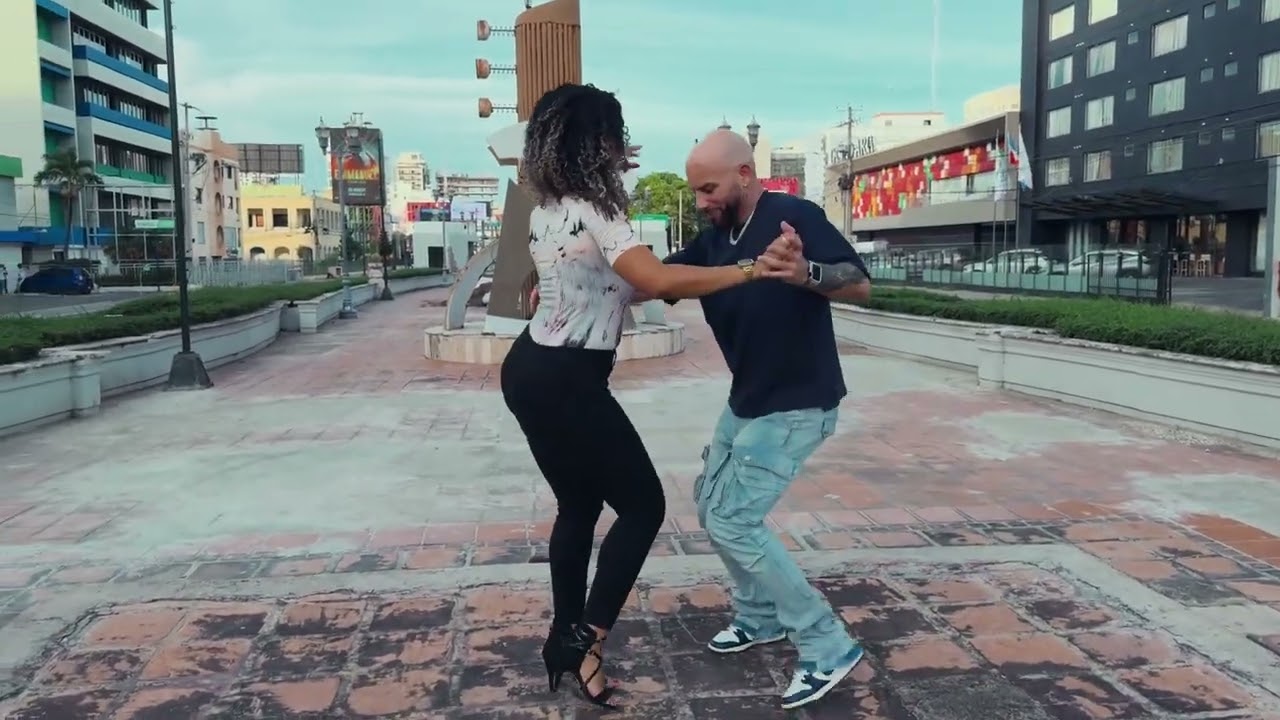 Jhonny Evidence - Se Murio Cupido (Ataca & La Alemana) 