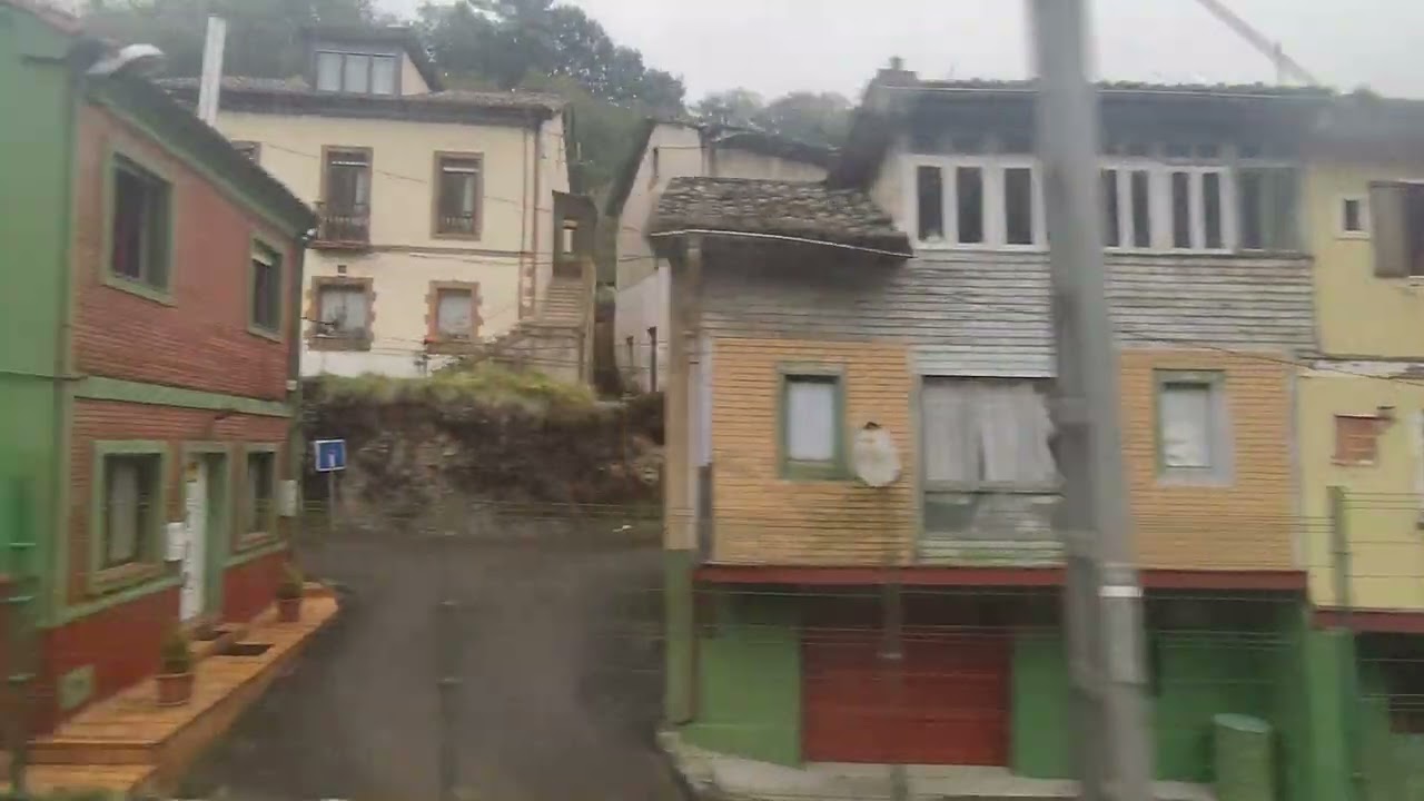 Viaje en feve 3600 ( Renfe ancho métrico 436) desde la Felguera nuevo Langreo hasta Gijón 