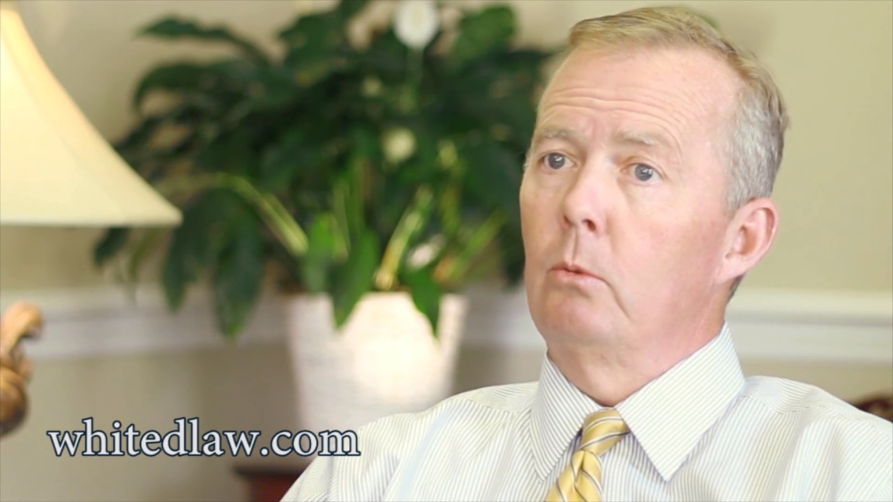Factors of deciding on a commercial litigation lawyer