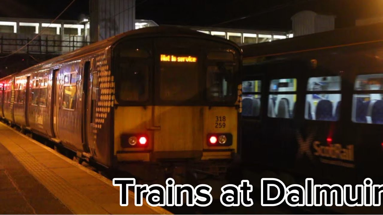 Trains at Dalmuir