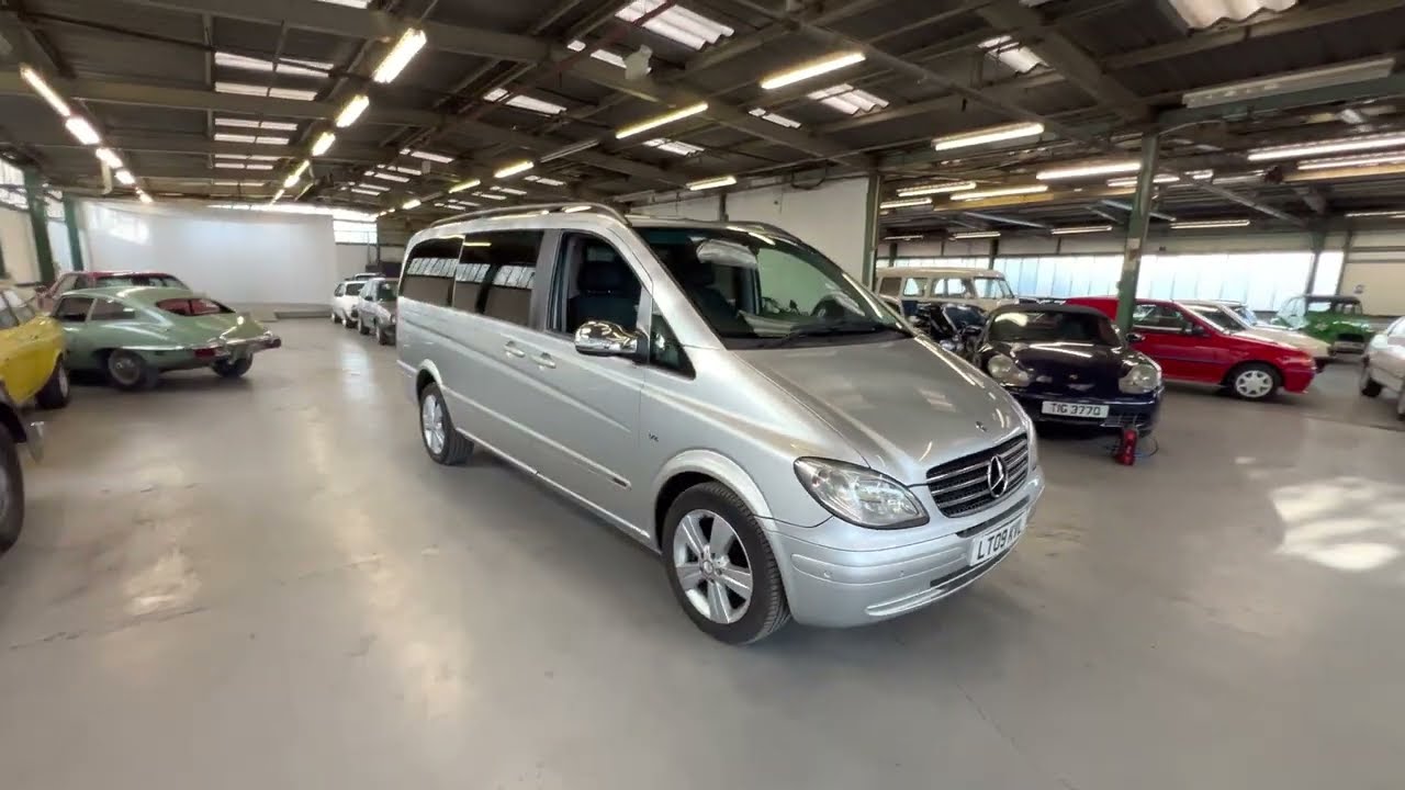 Mercedes-Benz Viano VIP carrier