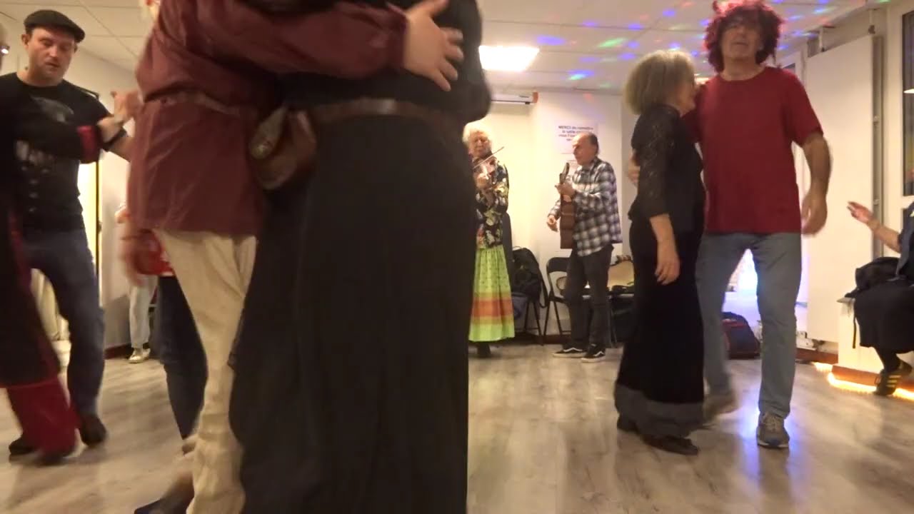 Mazurka du Dimanche ( Bal Costumé 2025 )