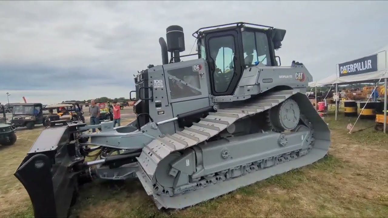 Caterpillar 100th Year Anniversary! Plowing And Corn Picking 2025 Half Century Of Progress Show 