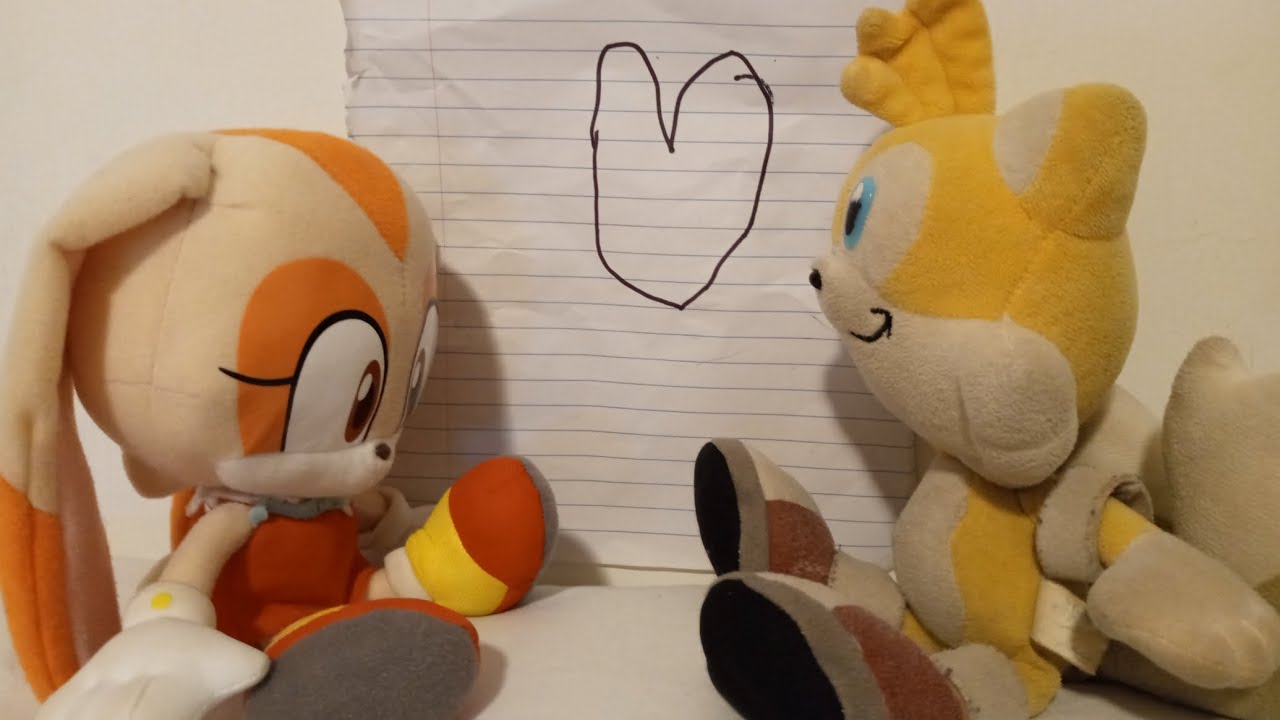 Sonic plush: the Tails and Cream love story