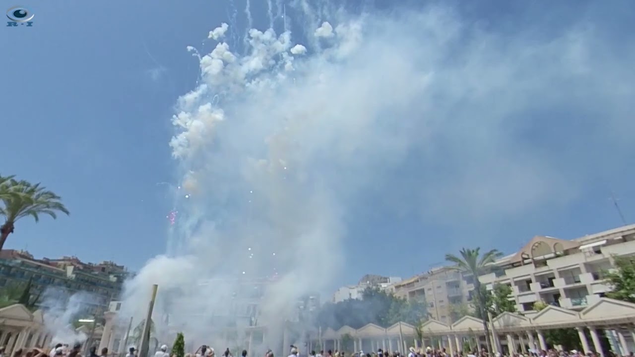Mascletà Calpe 5 de Agosto 2022 Fiestas Patronales en Honor a la Virgen de las Nieves Calp 2022