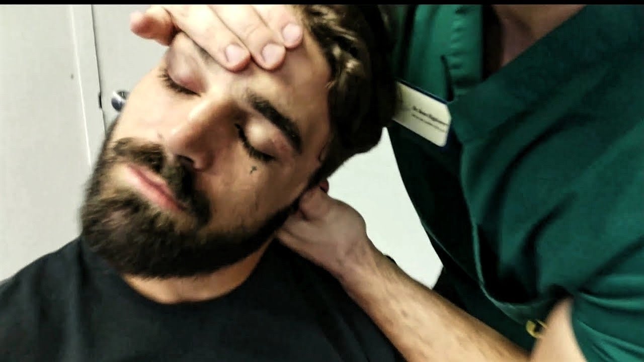 UFC athletes fight neck pain with loud Chiropractic adjustments