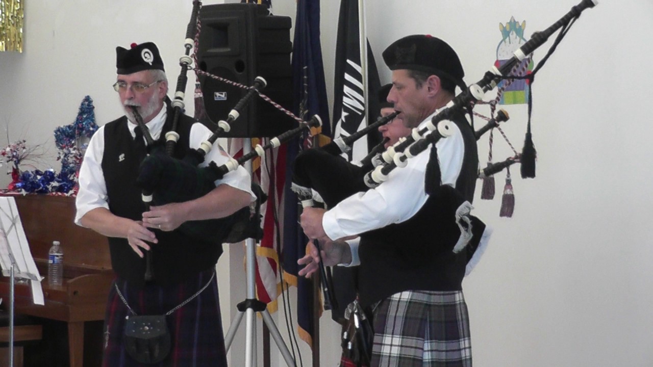 CAIRNGORM PIPES & DRUMS - 'Star of County Down & 20 Men From DublinTown