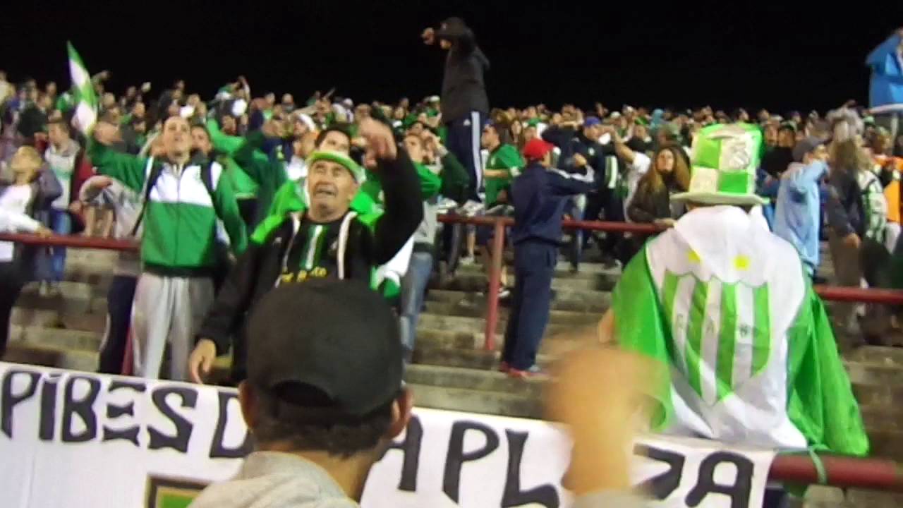 Ya llego la banda del taladro. Banfield en mar del plata