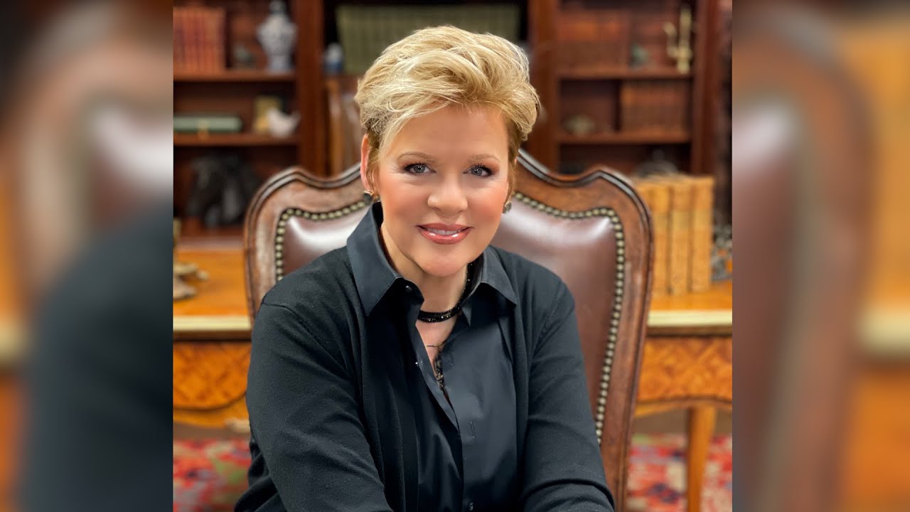Praying In Tongues | LIVE w/Nancy Dufresne