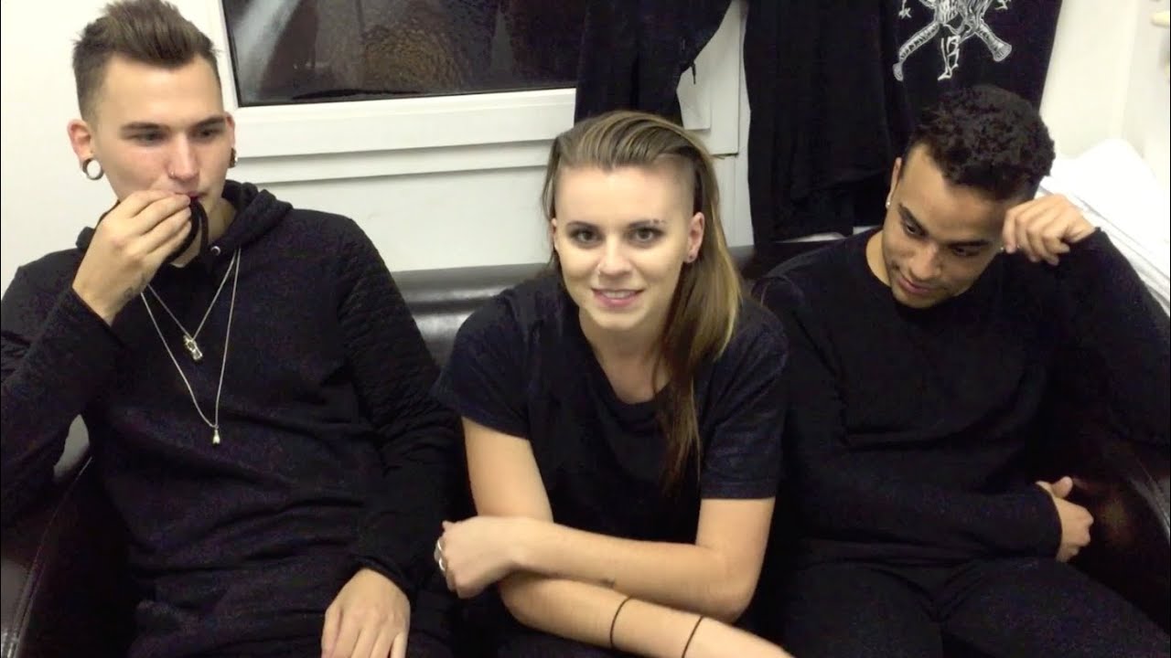 Easywriters im Interview mit PVRIS