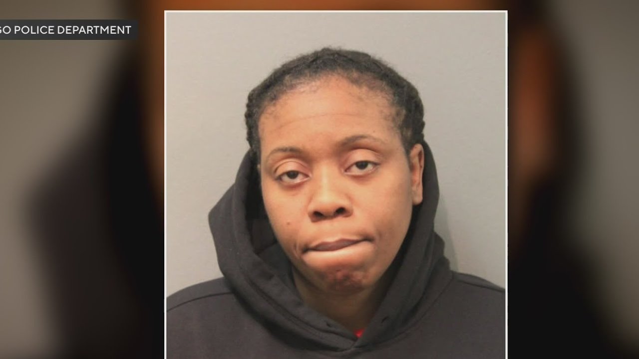 Chicago police officer charged with falsely claiming she was robbed of $5,000
