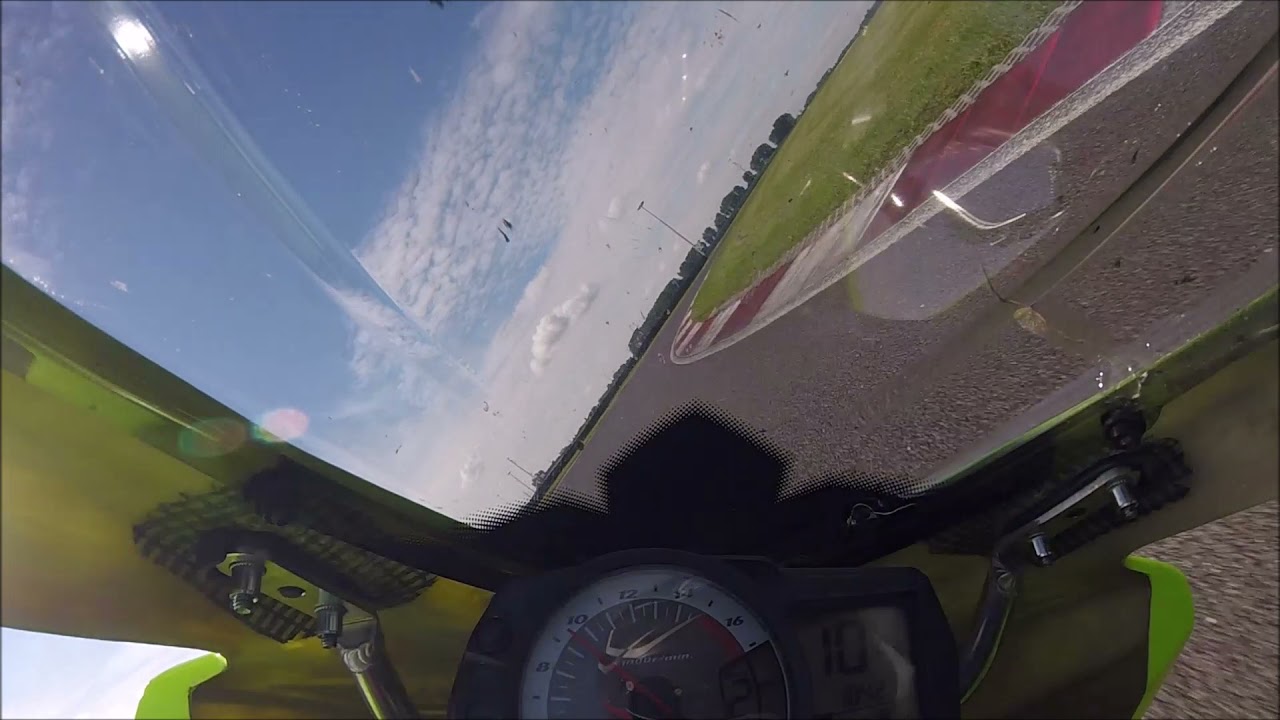 Slovakiaring GSX-R 750 2:20,4