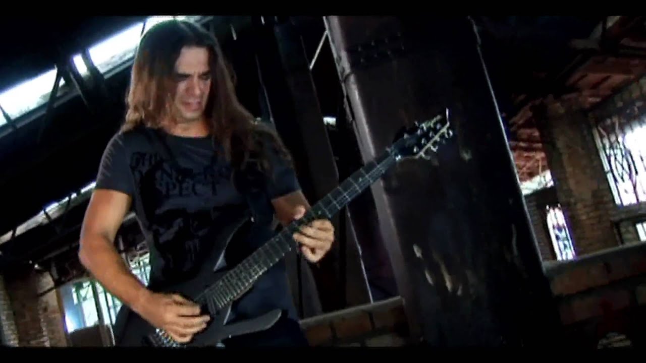 Kiko Loureiro: Pau-de-Arara