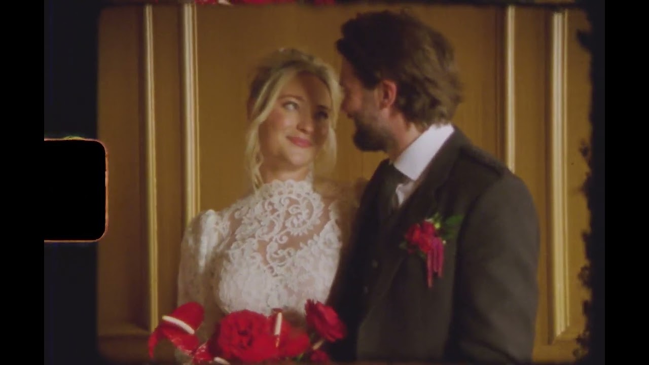 SUPER8 Wedding in Edinburgh and Royal mile walk
