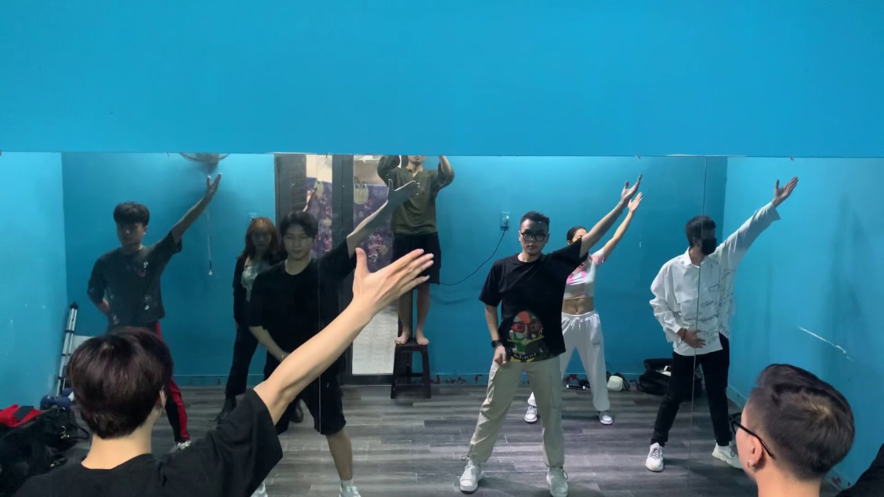 Flashmob Việt Nam Ơi cực dễ