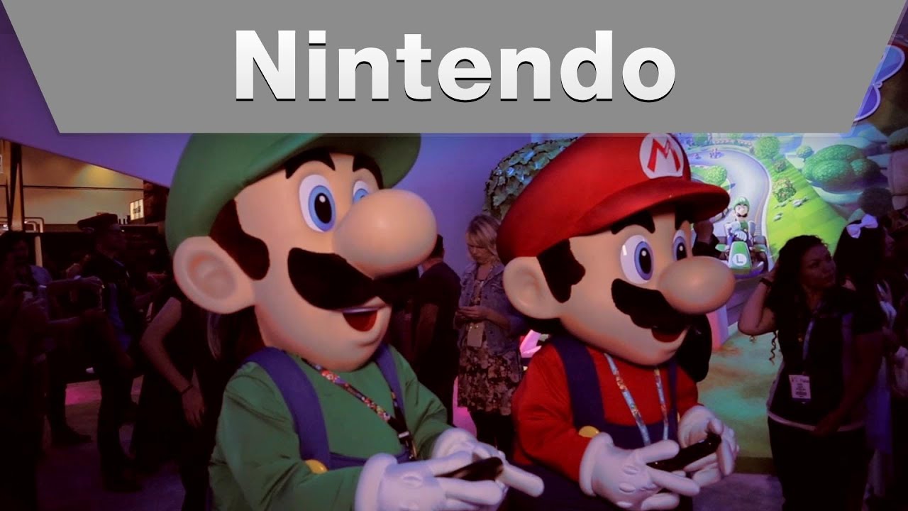 Mario and Luigi at the Nintendo E3 2013 Booth