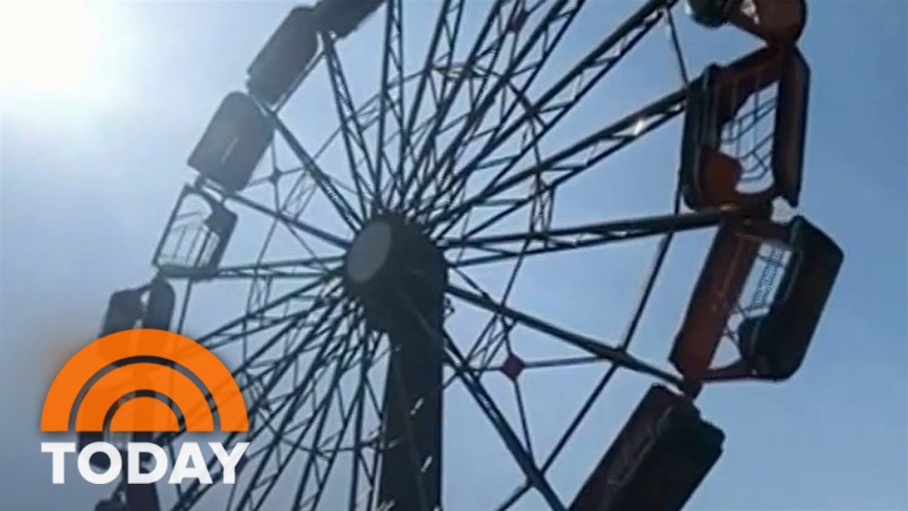 Ferris wheel malfunction leaves riders stuck for hours