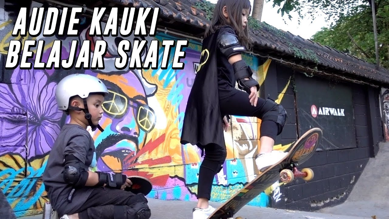 THE ARMOKOS - AUDIE KAUKI BELAJAR SKATE UNTUK PERTAMA KALI!!!