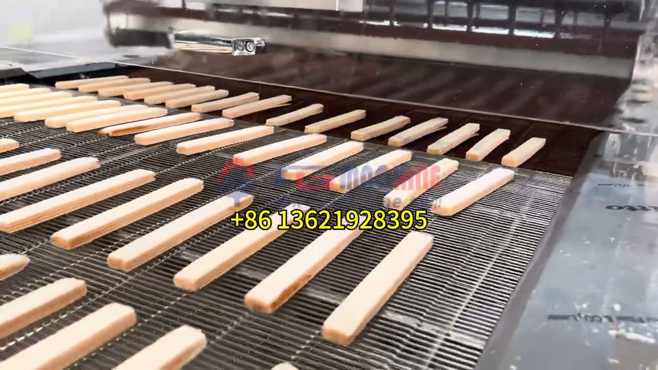 Wafer chocolate enrobbing machine