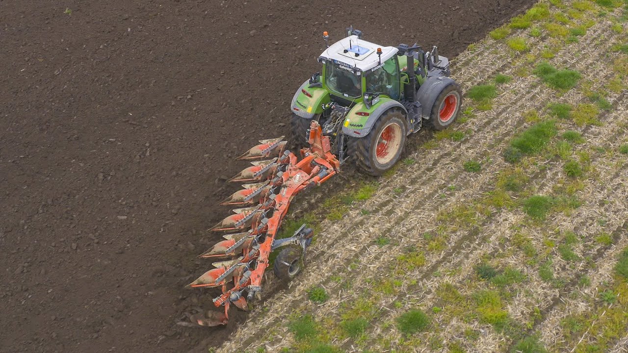 LABOUR 2023 / Fendt 724 ONE + Kuhn vari master L smart Ploughing