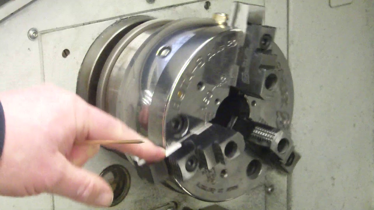 Einweisung Drehmaschine 2 Dreibackenfutter