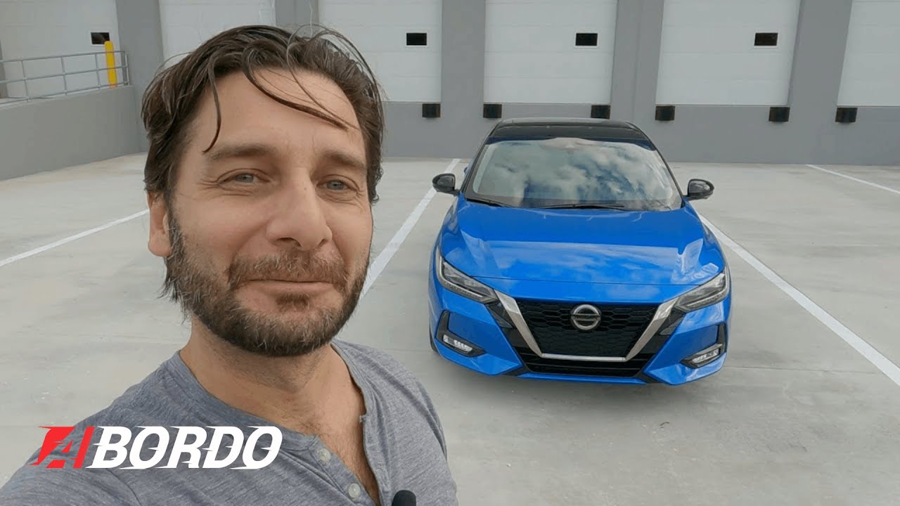 5 Minutos A Bordo Nissan Sentra SR 2021 | Univision A Bordo