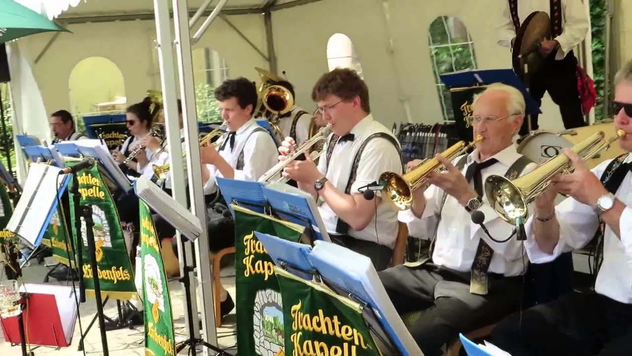Fliegermarsch mit der Trachtenkapelle Lindenfels youtube
