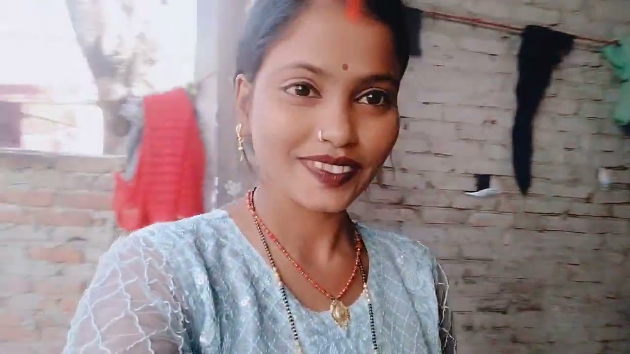 मेरी बेटी और मैं काम कर रही हूं