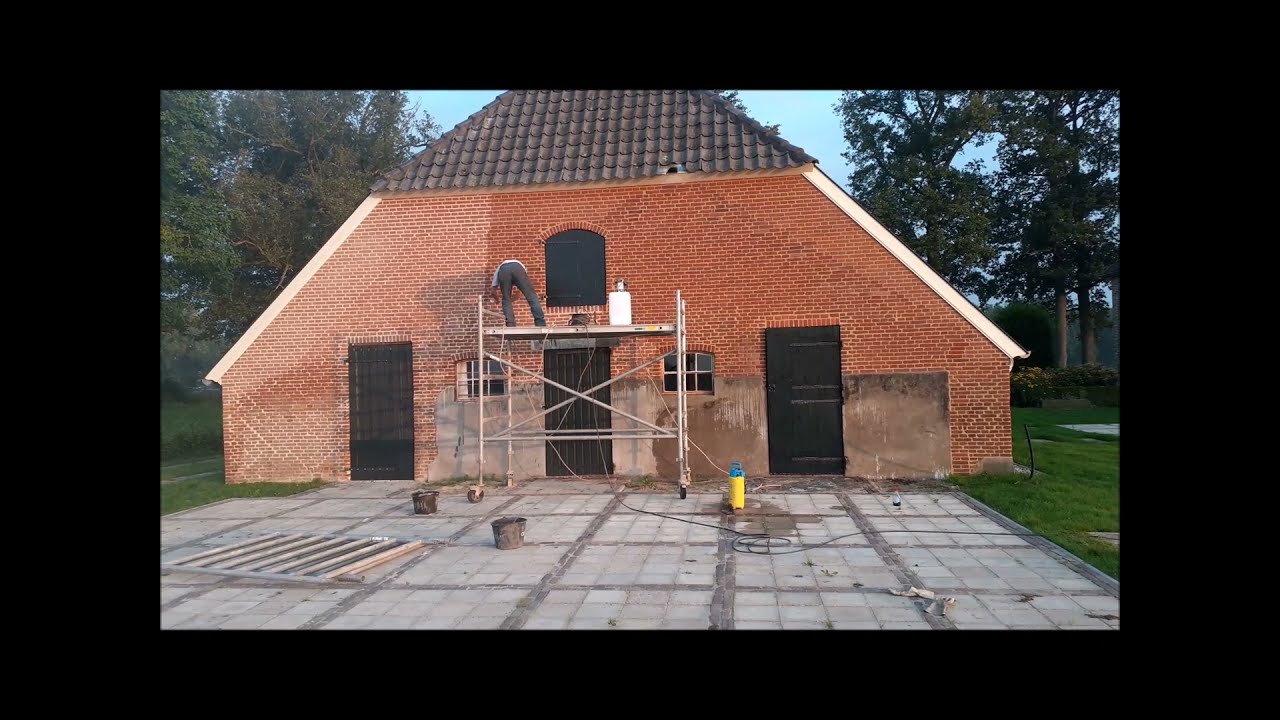 Gevel renovatie herstel metselwerk kalk verwijderd vochtstralen impregneren, Hummelo gem Bronckhorst