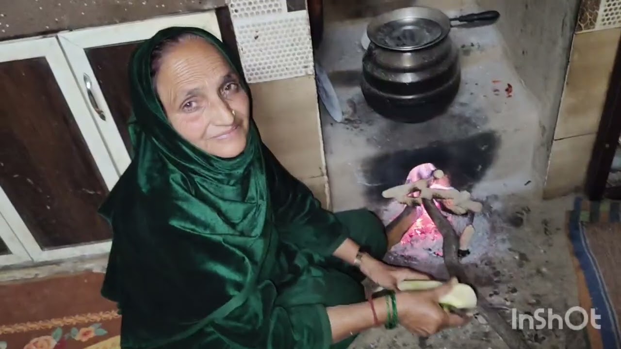 अम्मा ने काटी सब्जी, शाम का वीडीओ