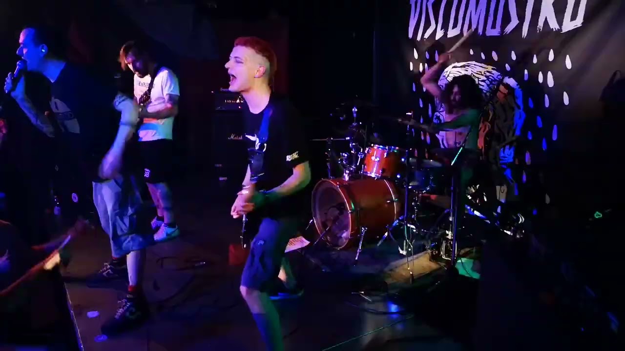 DISCOMOSTRO - TROPPO - Live a El Paso Occupato 14/5/22