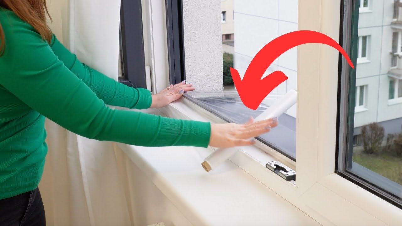Wył&oacute;ż Folię Spożywczą na ramę okna! Patent na ZIMĘ