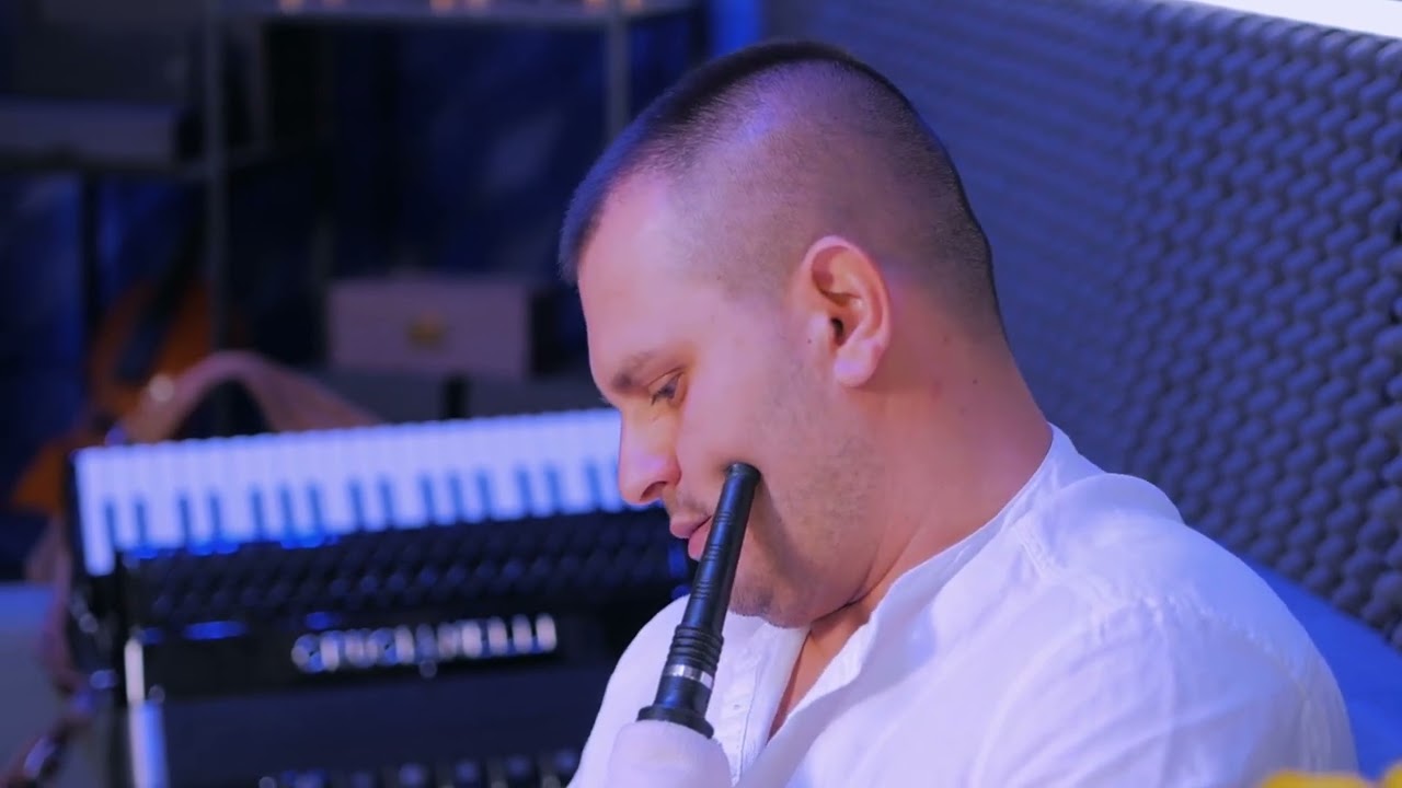 Nalbantov NCM 8X microphone & OC-2 octave effect with Yavor Bobev | Amplifying a bagpipe