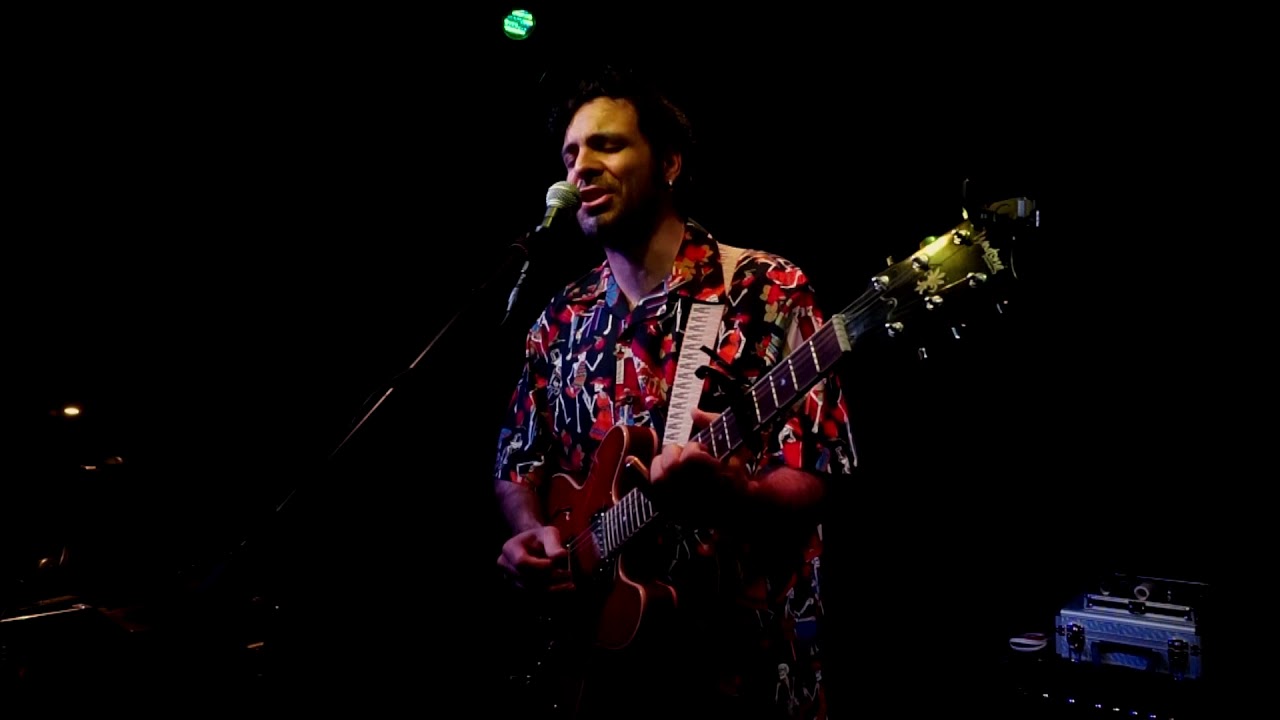 Hinterland Blues (Live) - Caboose