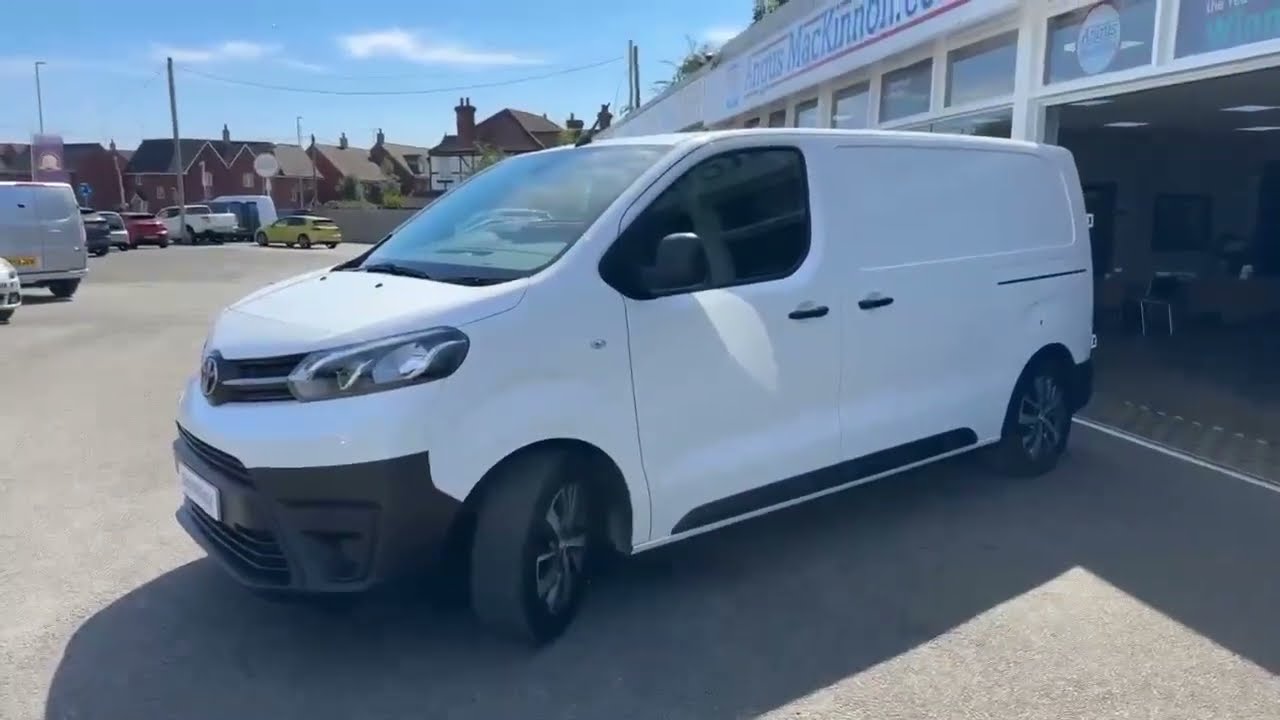 FL22CEA | Toyota Proace 1.5D Icon Medium Panel Van | Walkthrough | Angus MacKinnon Ltd