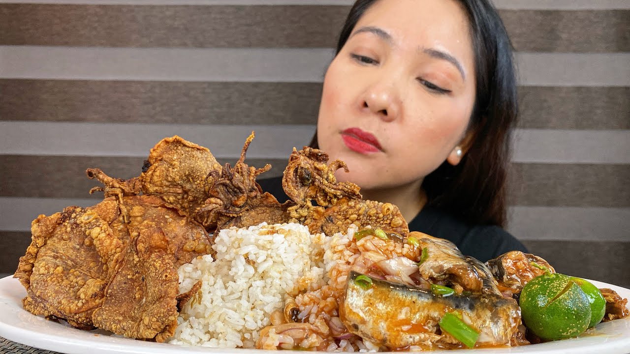 SARDINAS AT DRIED PUSIT