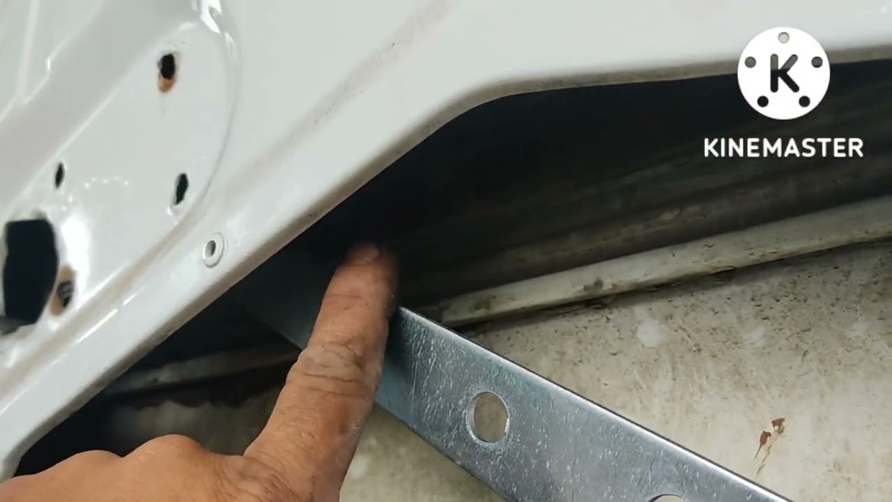 Como trocar o elevador da porta do caminhão Ford Cargo