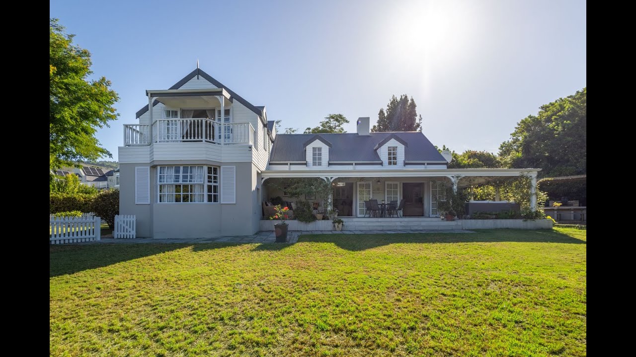 ENV173772 | A Truly Remarkable Property in Tranquil Belvidere Estate, Knysna beckons