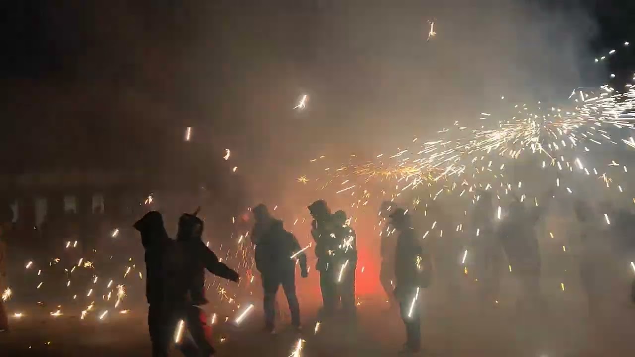 Ball de diables de l'Arboç al 40 aniversari de la Piula de Llinars. Abril 2025.