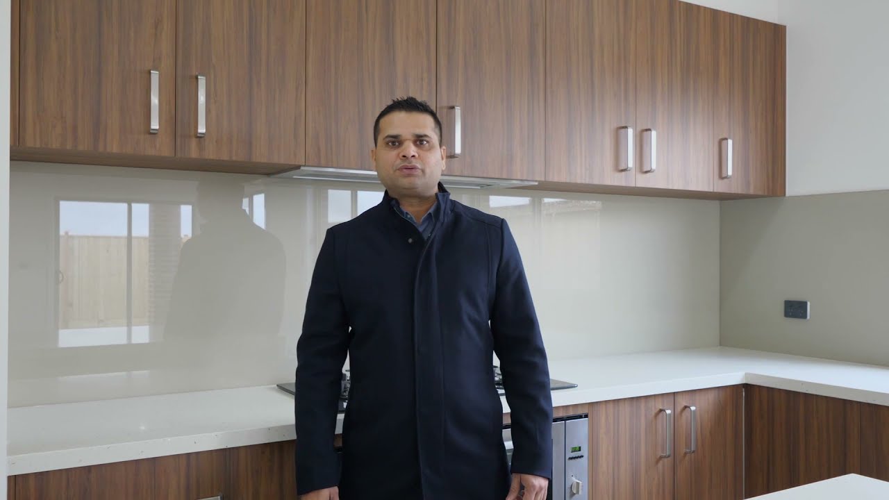 Newly built custom single storey house in Emerald Park Estate, Tarneit