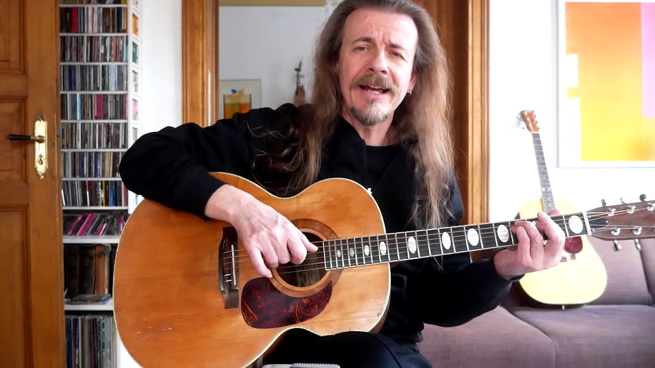 Solsbury Hill (Peter Gabriel Acoustic Cover)