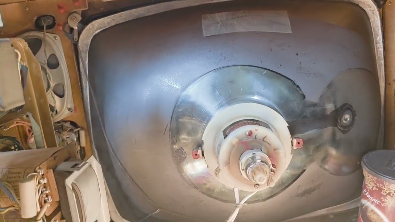 Реставрация лампового телевизора Горизонт 206 1975 года. Серия 3.