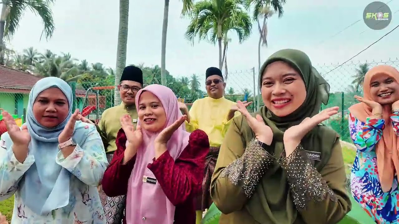 MAMA PAPA RAYA - PARODI RAYA SKOS : Raya SKOS Style