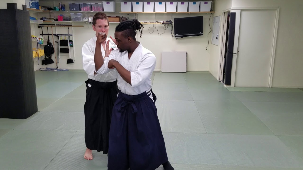 Kao Tsuki Kote Gaeshi -- Basic Technique