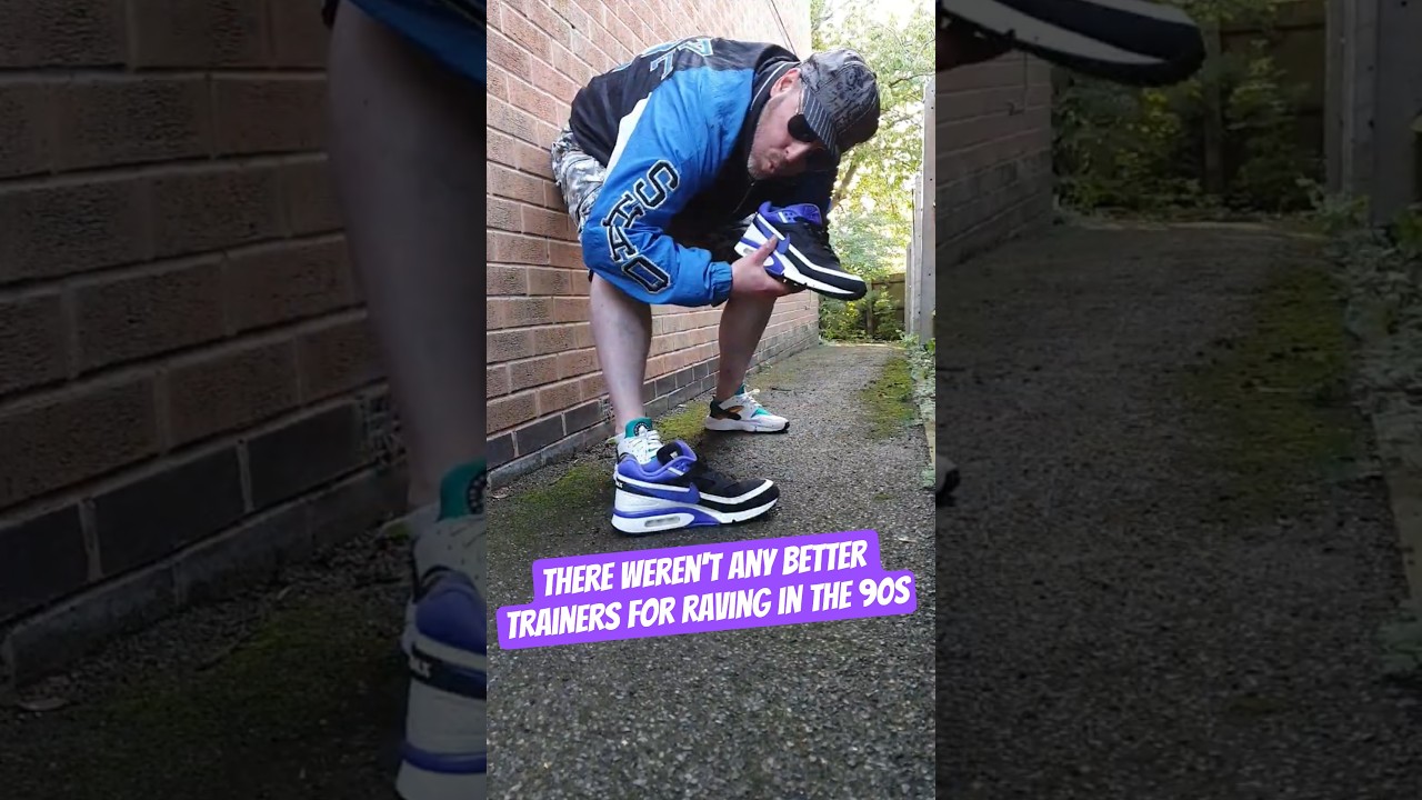 These Nike Air Max Classic BW are so good, they're ebeneezergoode.😂 #TheShamen