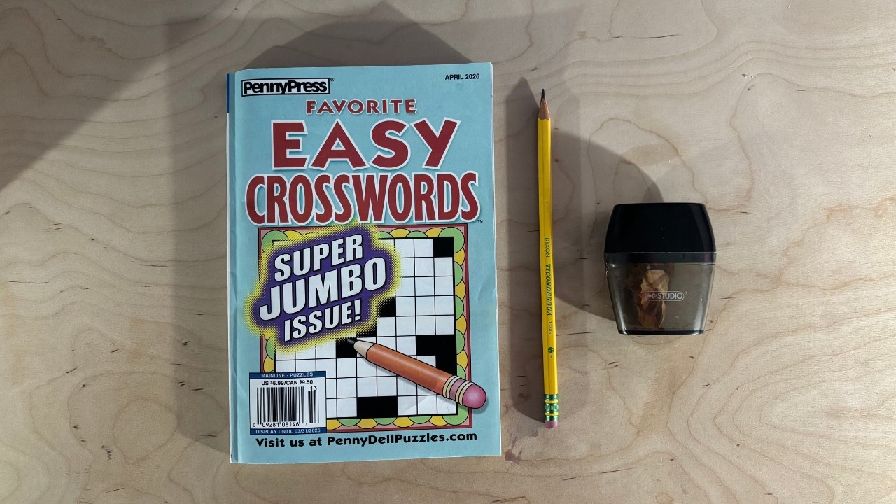ASMR Attempting a crossword✍✍ Whispered